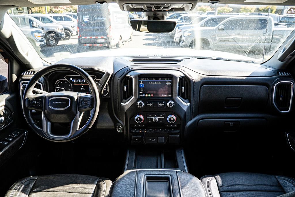 Used 2020 GMC Sierra 2500 Denali w/ Denali Ultimate Package image 13