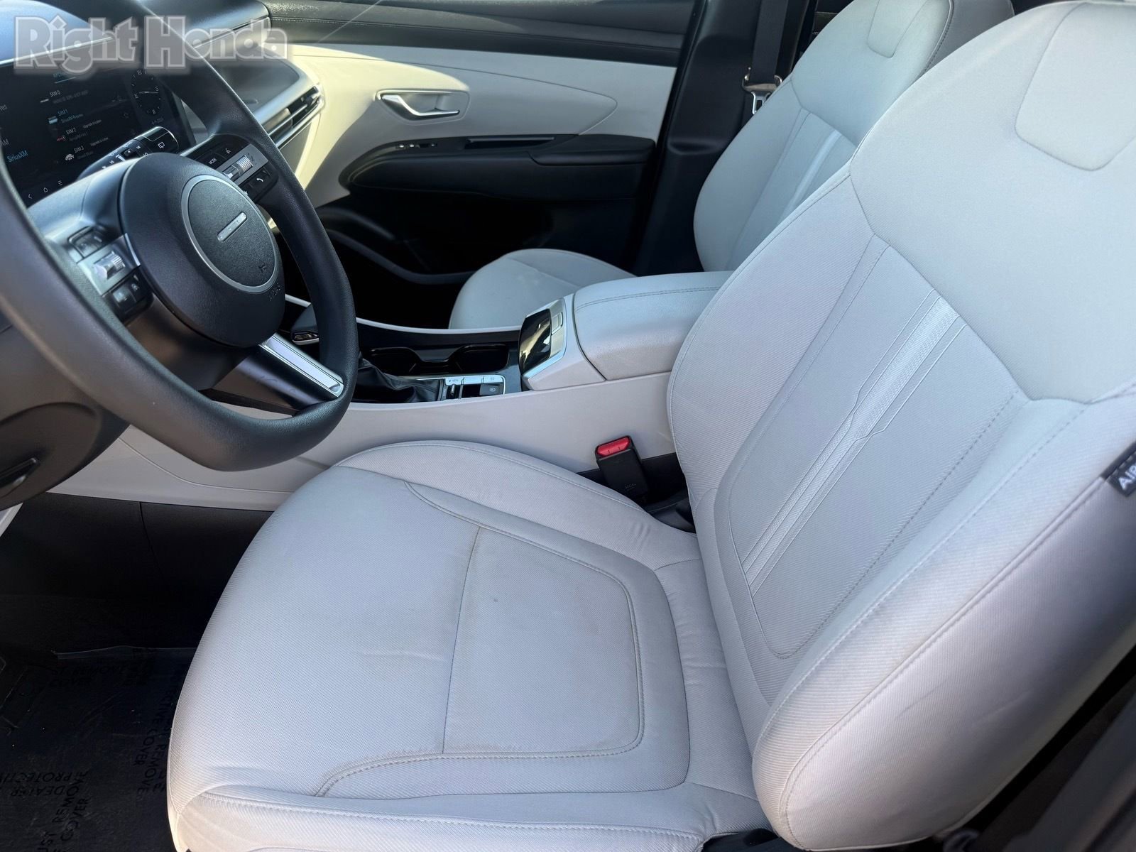 Used 2025 Hyundai Tucson SEL image 13