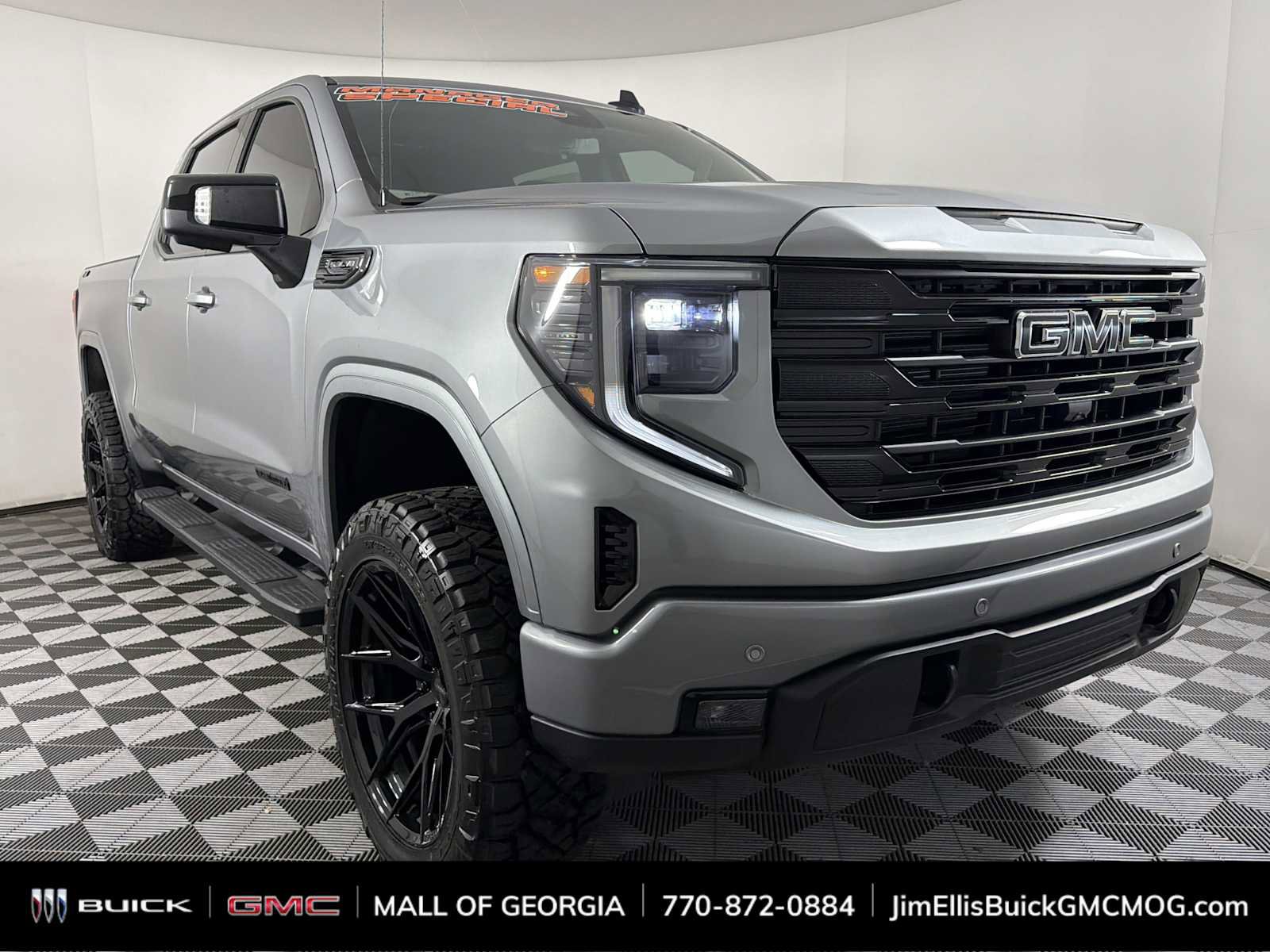 New 2025 GMC Sierra 1500 Elevation w/ Elevation Premium Package video 2