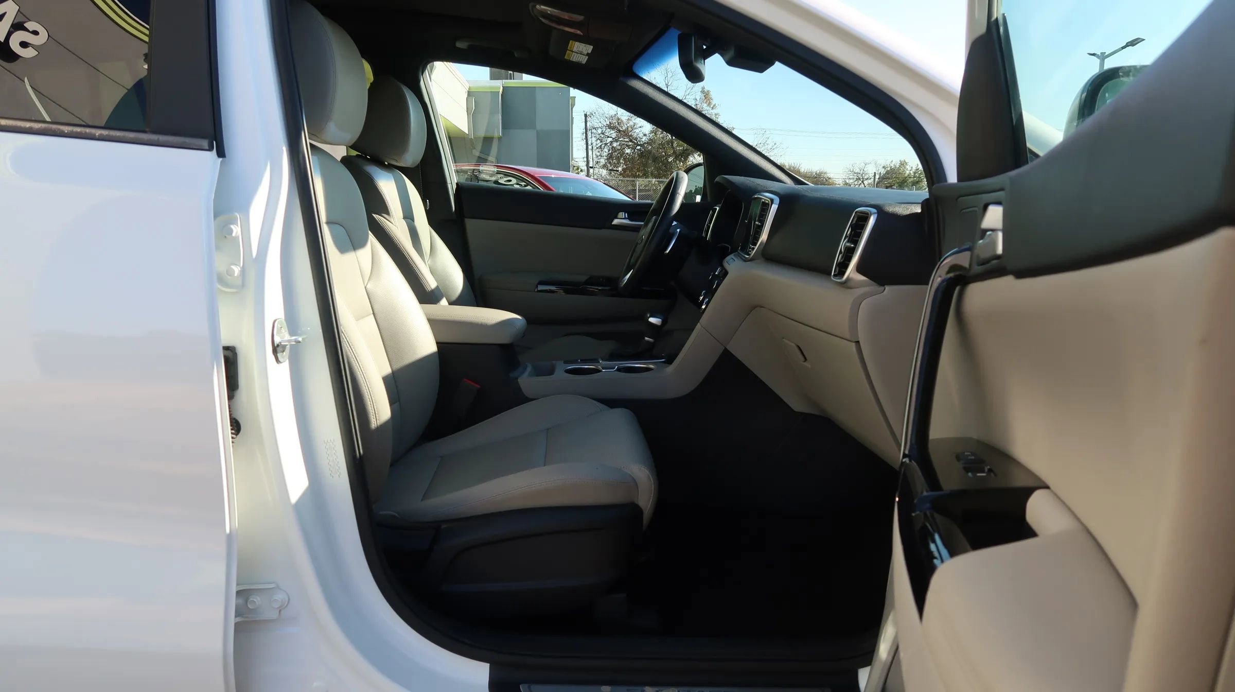 Used 2022 Kia Sportage Nightfall Edition w/ Nightfall Fwd Premium Package image 24