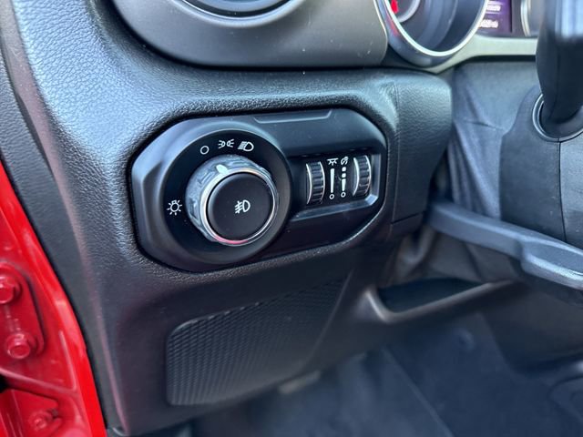 Used 2021 Jeep Wrangler Sport image 18