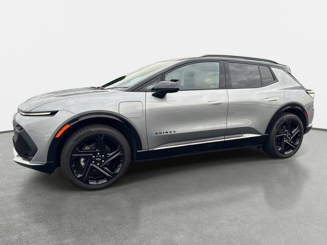 Used 2024 Chevrolet Equinox EV RS FWD image 2