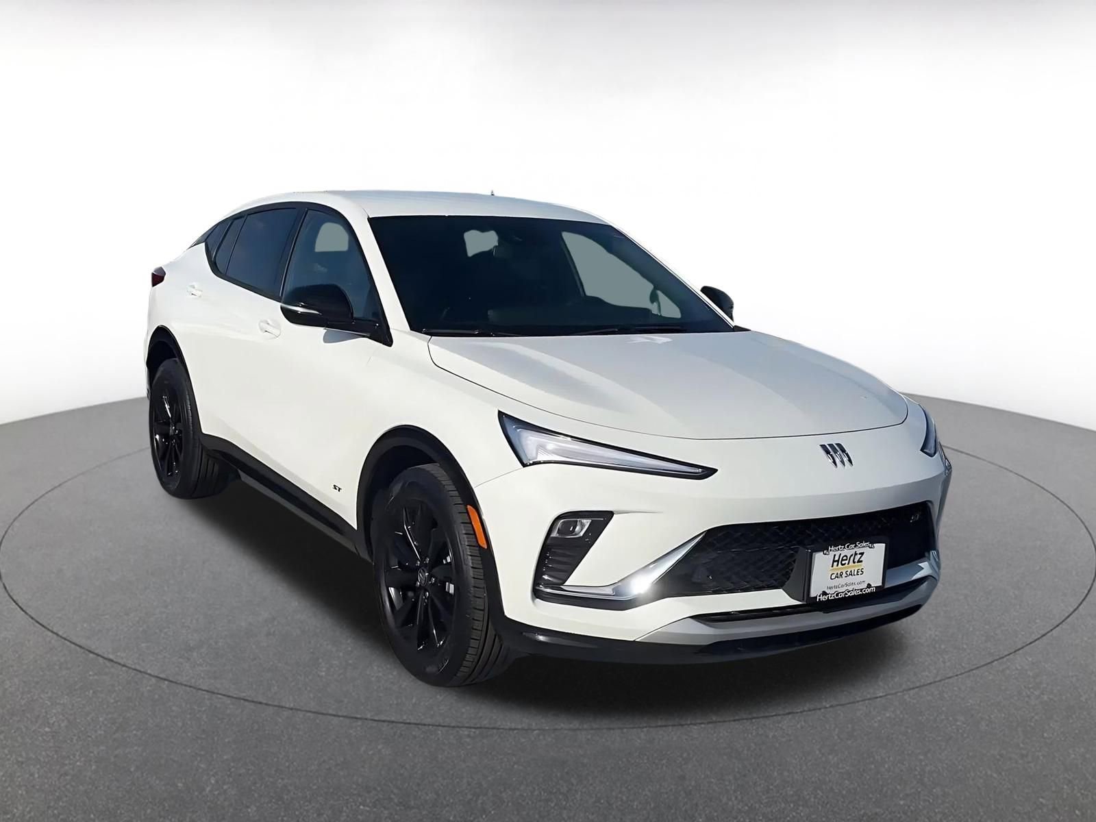 Used 2025 Buick Envista Sport Touring image 3