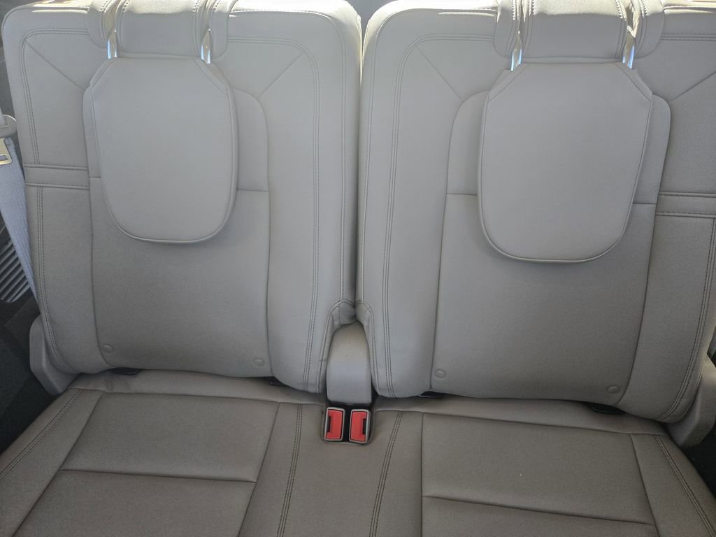 Used 2023 Lincoln Aviator Reserve w/ Equipment Group 201A image 19