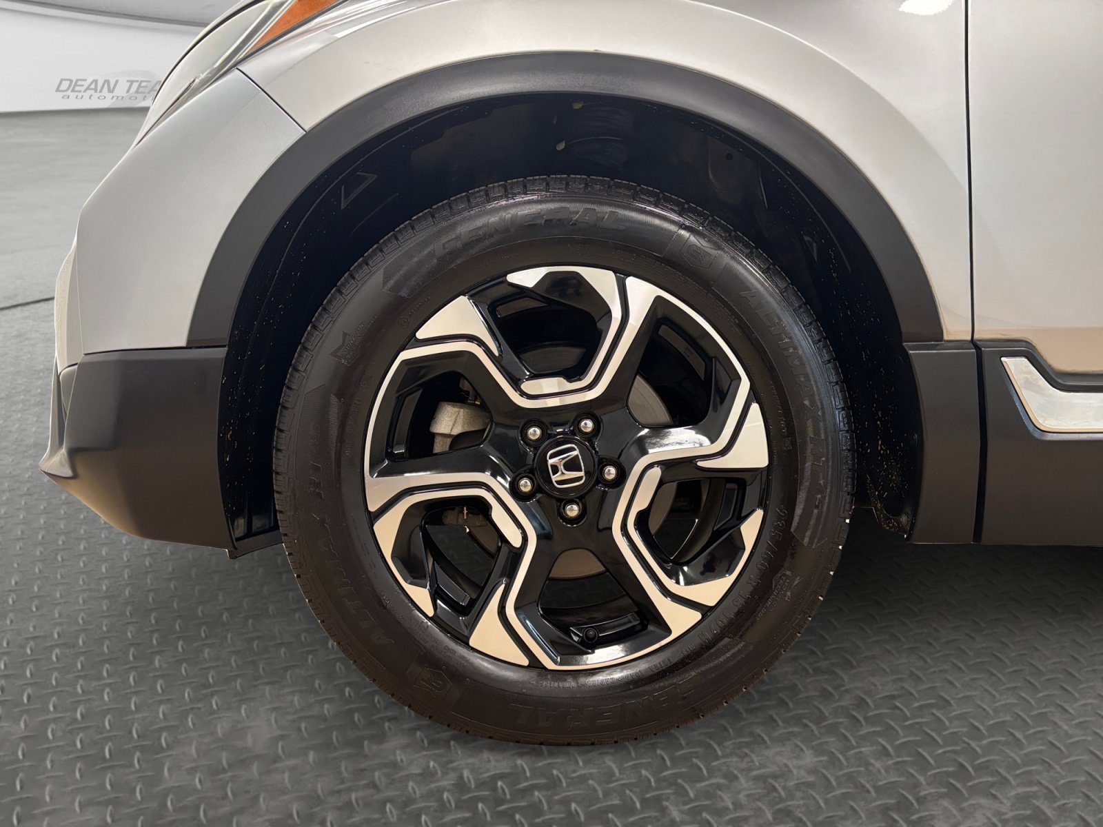 Used 2017 Honda CR-V Touring image 39