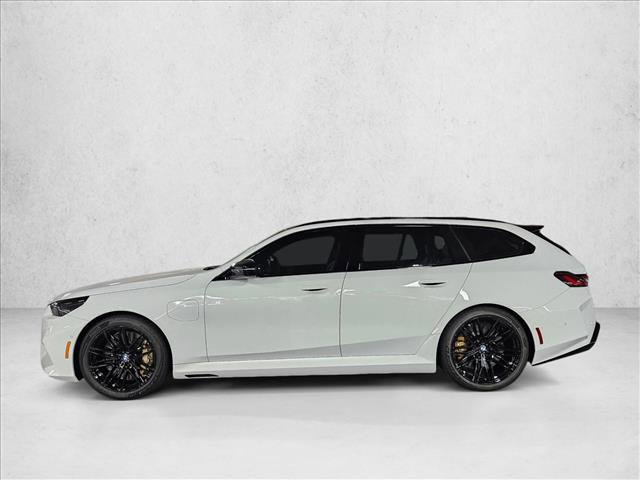 New 2026 BMW M5 Touring w/ Executive Package AWD/4WD image 8