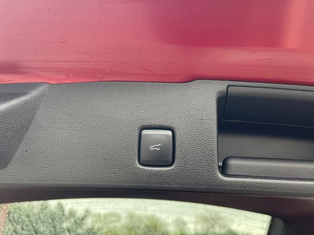 Used 2021 Ford Escape SE w/ Convenience Package image 17