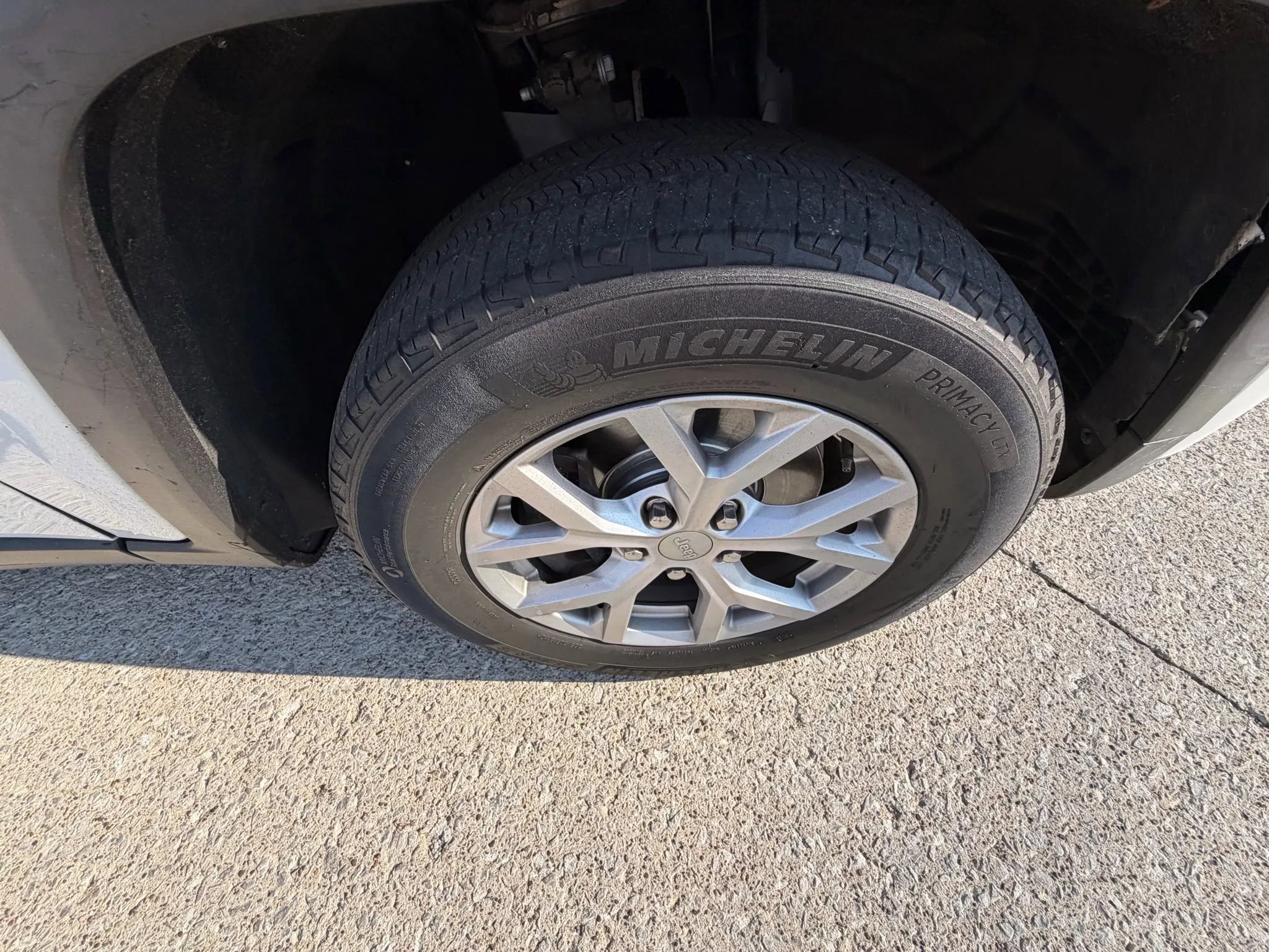 Used 2021 Jeep Grand Cherokee L Limited image 9