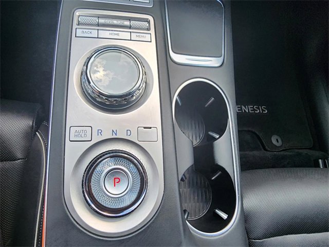 Used 2024 Genesis GV70 2.5T w/ Advanced Package image 21