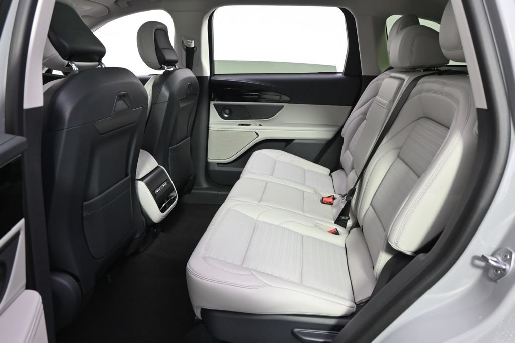 New 2026 Lincoln Nautilus Reserve w/ Jet Appearance Package AWD/4WD image 21