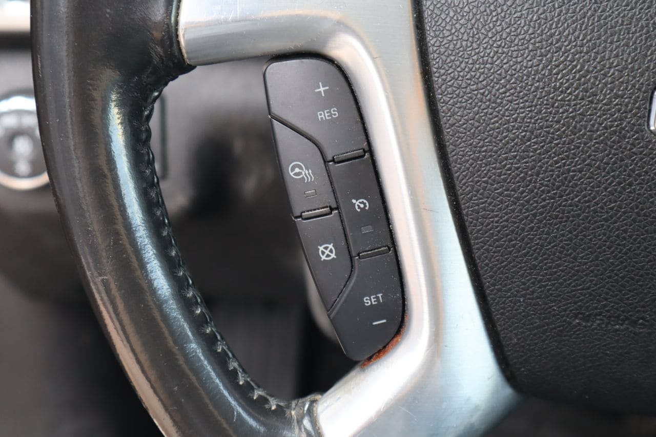 Used 2017 GMC Acadia Limited SLT AWD/4WD image 12