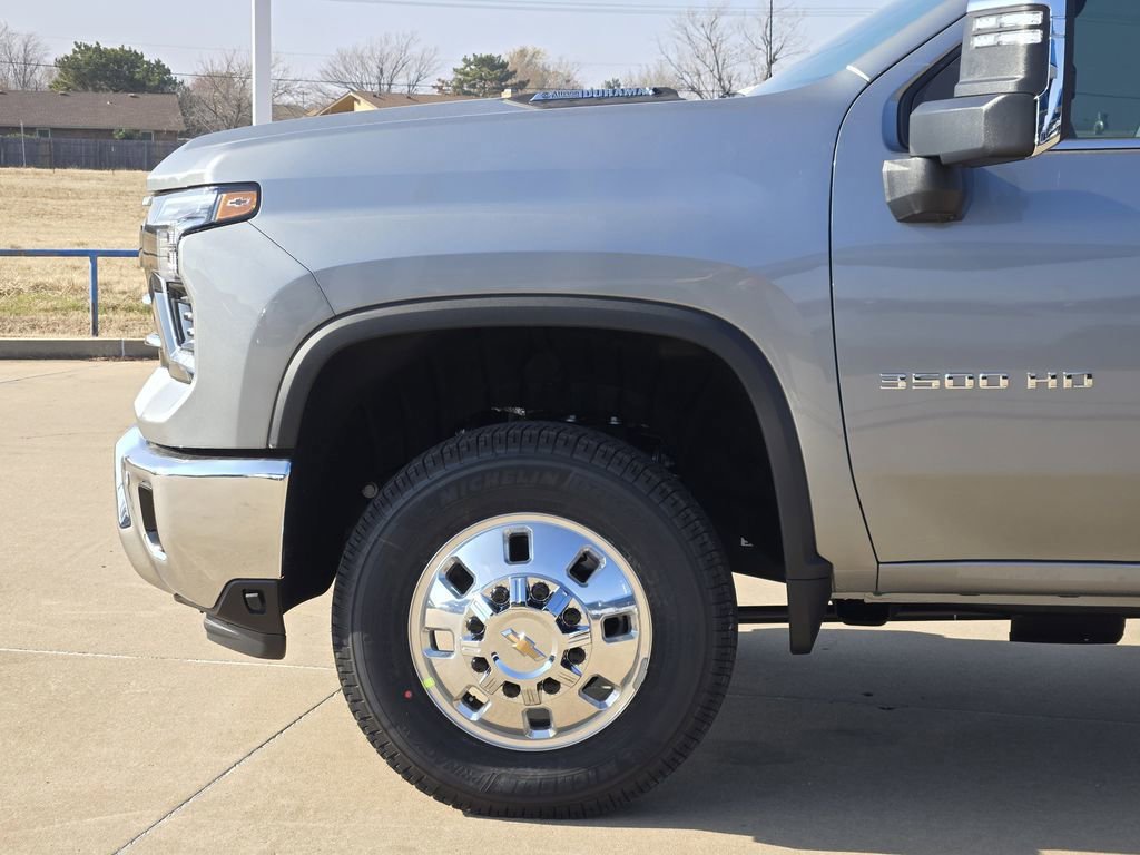New 2026 Chevrolet Silverado 3500 LTZ w/ LTZ Plus Package image 34