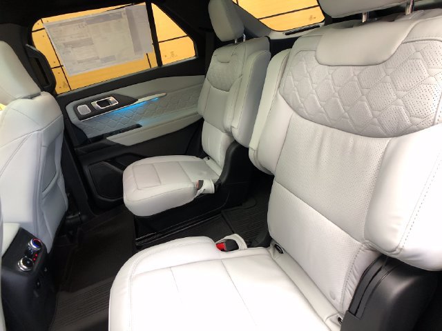 New 2027 Ford Explorer Platinum w/ LUX Leather Package AWD/4WD image 21