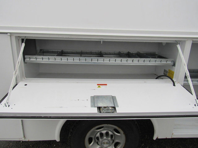 Used 2021 Chevrolet Express 3500 w/ Power Convenience Package RWD image 18