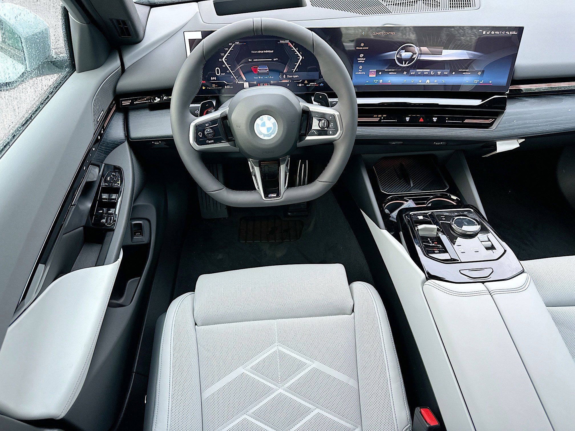 New 2026 BMW 530i w/ M Sport Package image 17