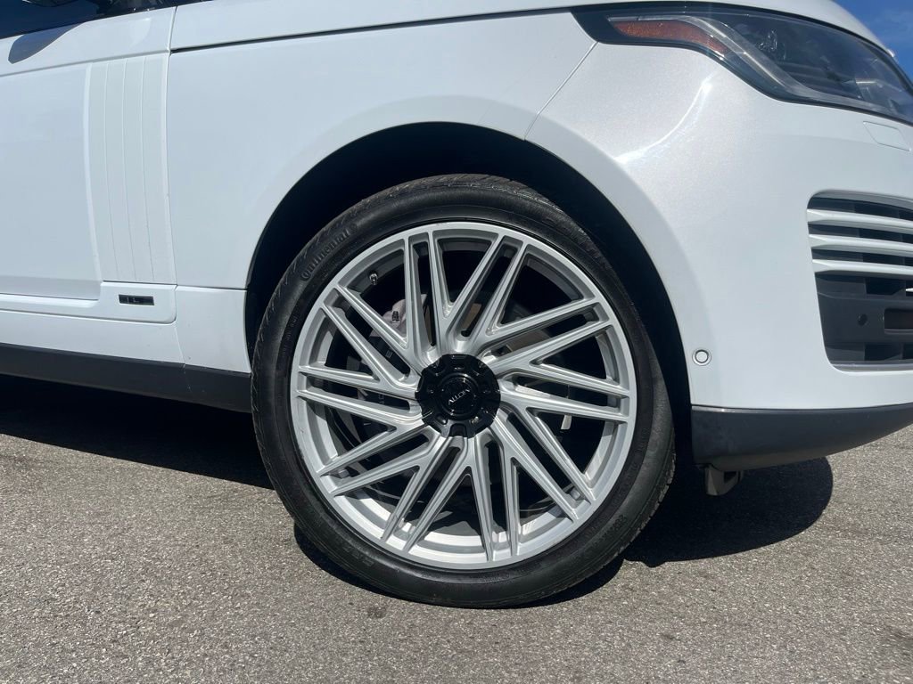 Used 2019 Land Rover Range Rover Long Wheelbase Supercharged AWD/4WD image 30