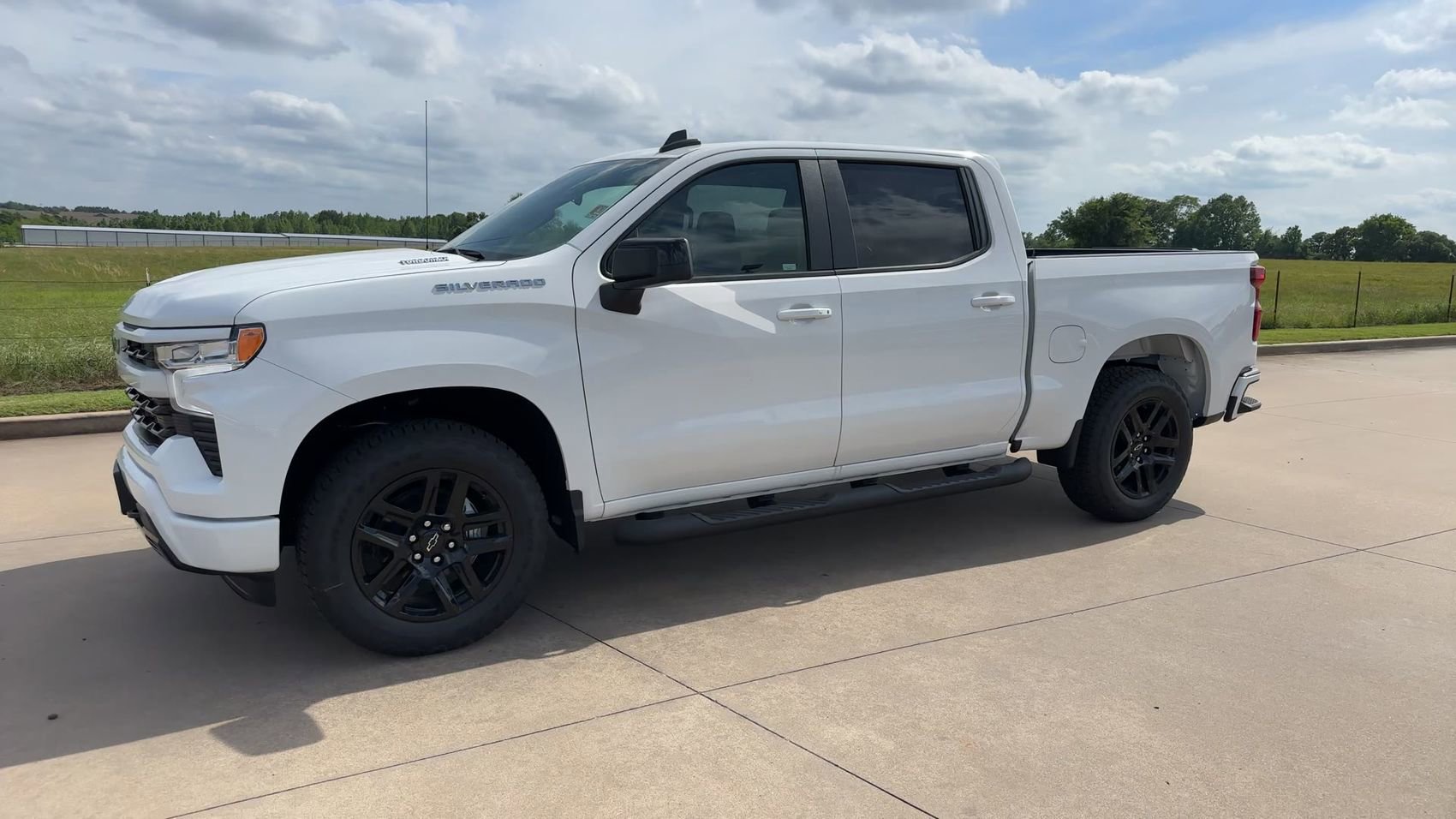 New 2026 Chevrolet Silverado 1500 RST w/ RST Select Package RWD image 5