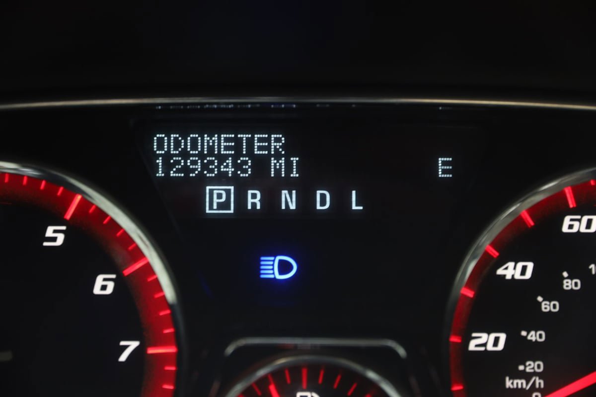Used 2016 GMC Acadia SLT w/ Open Road Package image 36