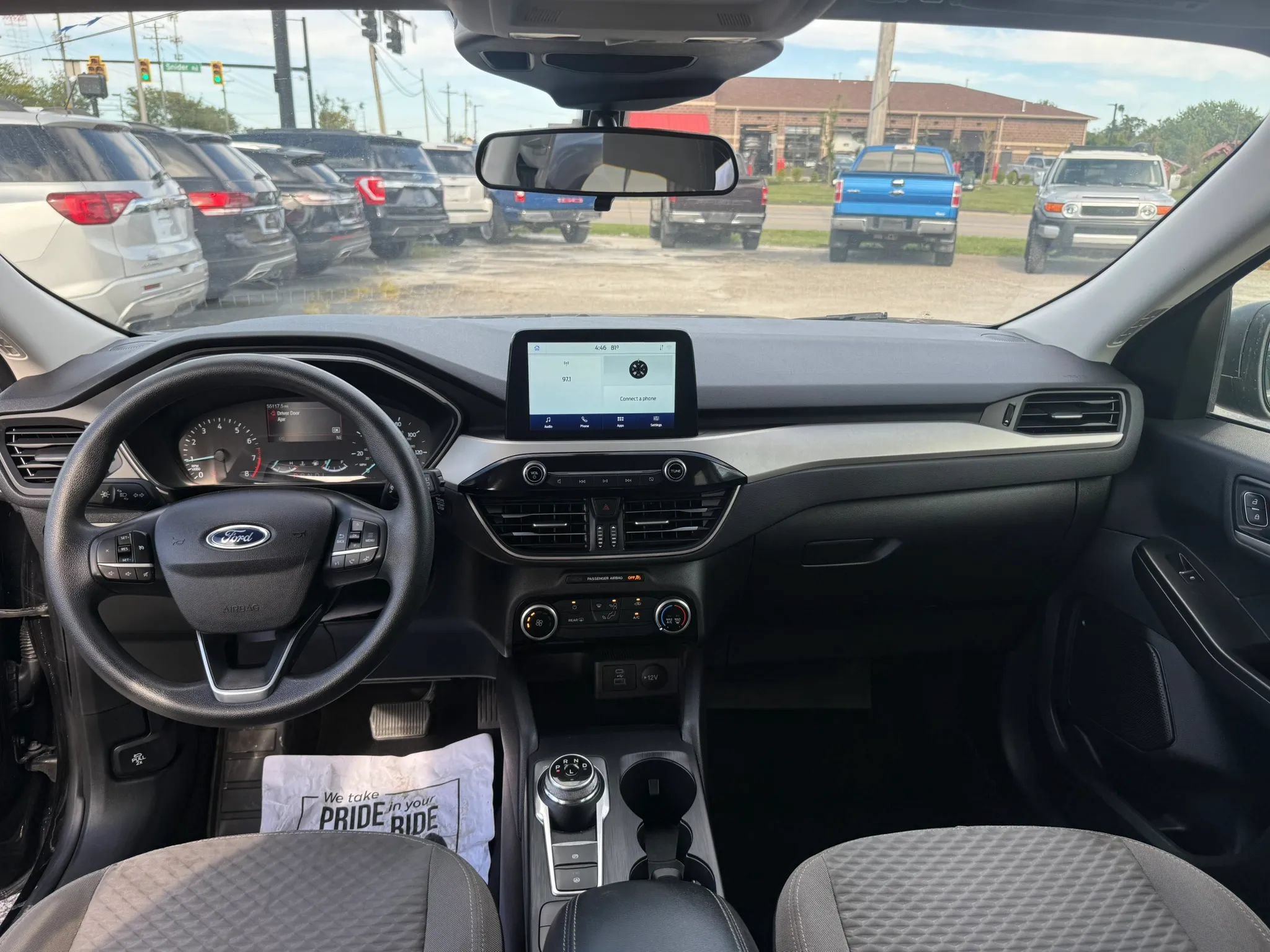 Used 2022 Ford Escape SE FWD image 15