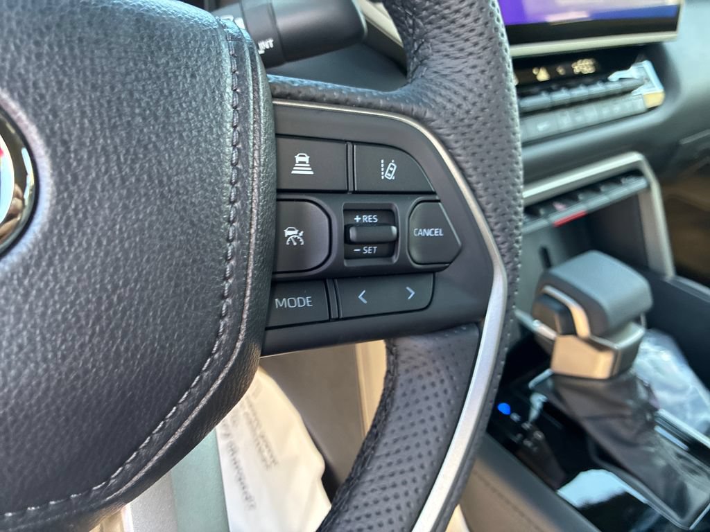 New 2026 Toyota Tundra Limited AWD/4WD image 21