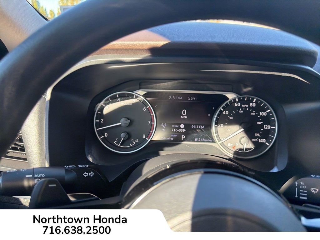 Used 2023 Nissan Rogue SV image 14