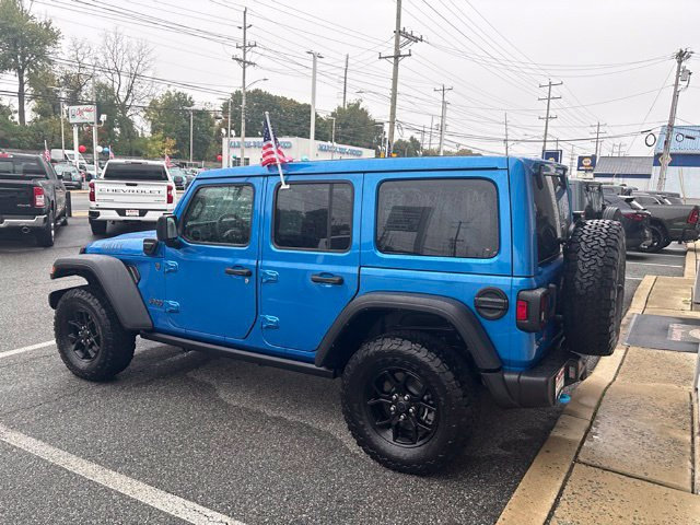 Used 2024 Jeep Wrangler Unlimited AWD/4WD image 29