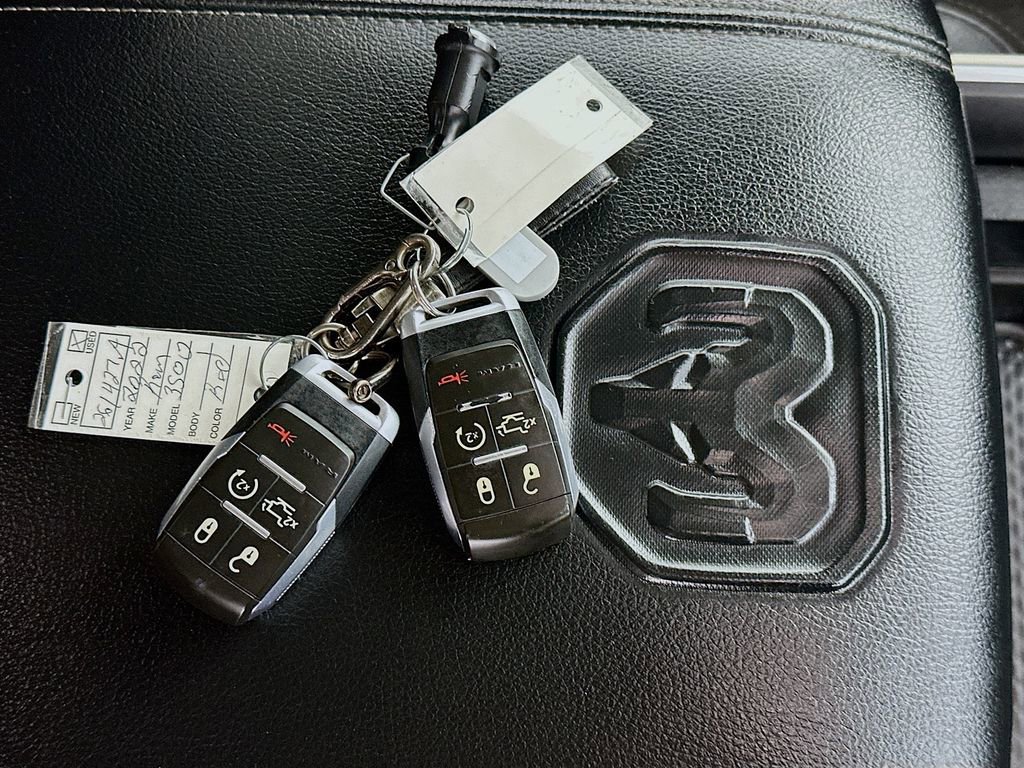 Used 2022 RAM 3500 Laramie AWD/4WD image 35