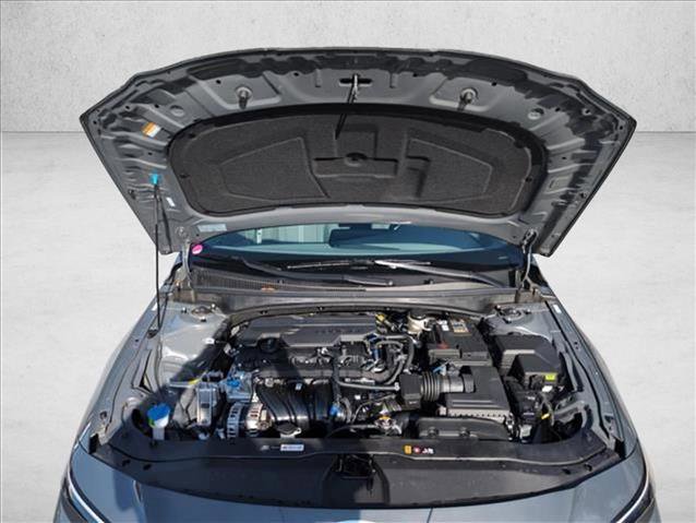 New 2026 Hyundai Elantra SE image 19