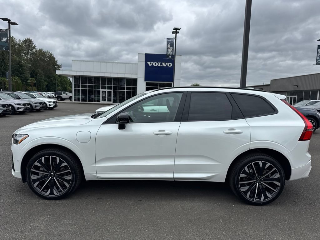 New 2026 Volvo XC60 T8 Ultra w/ Protection Package Premier AWD/4WD image 2
