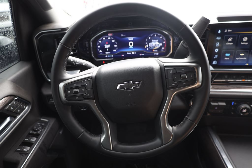 Used 2025 Chevrolet Silverado 2500 LTZ w/ Trail Boss Package AWD/4WD image 13