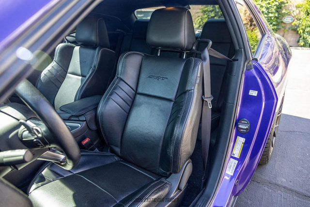 Used 2016 Dodge Challenger SRT Hellcat RWD image 33