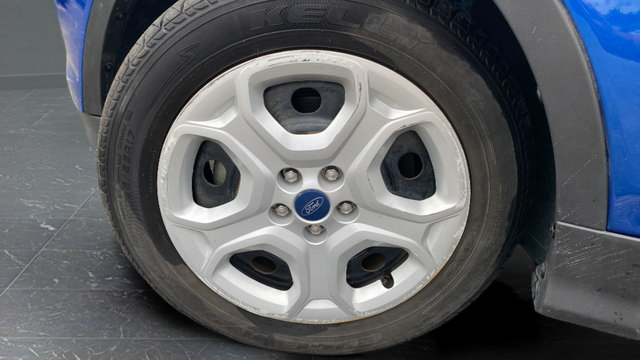 Used 2019 Ford Escape S FWD image 28