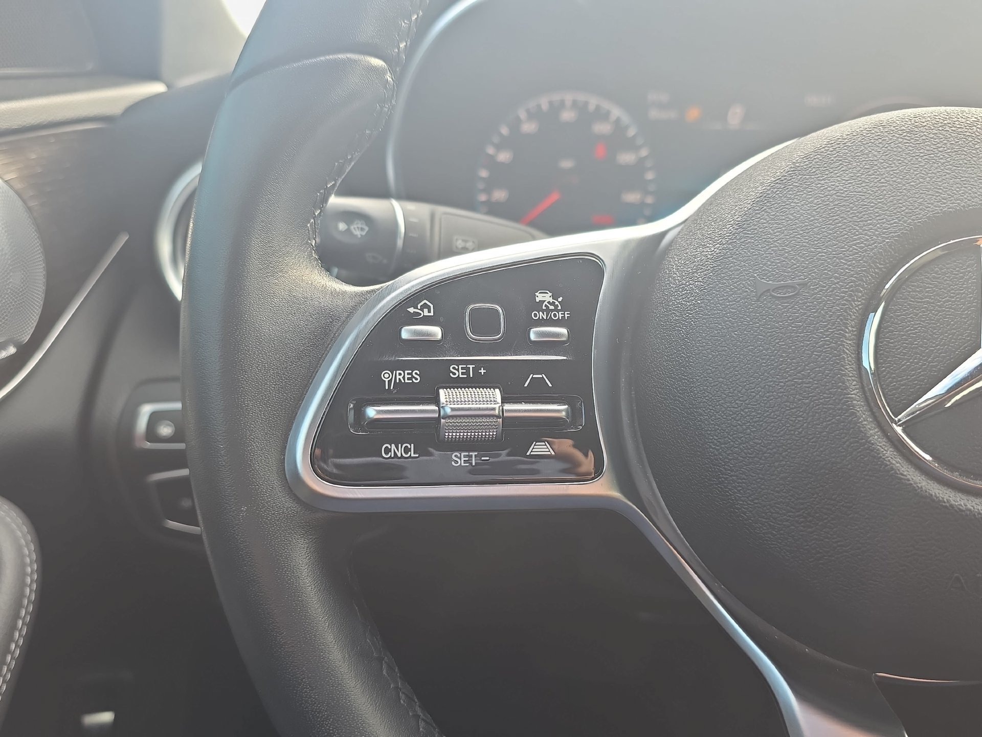 Certified 2020 Mercedes-Benz C 300 4MATIC Sedan image 17