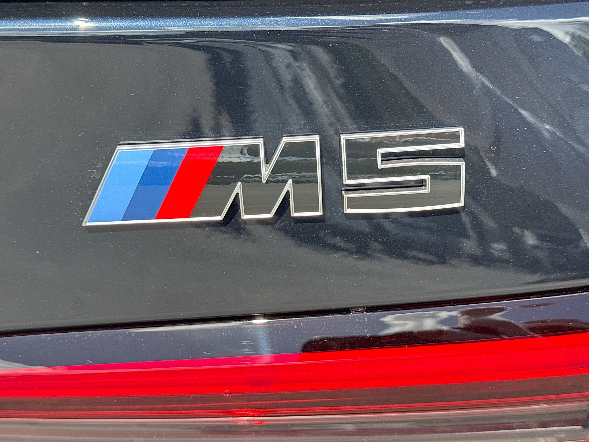 New 2027 BMW M5 w/ Carbon Package AWD/4WD image 11