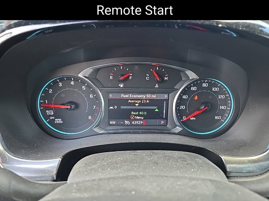 Used 2023 Chevrolet Traverse LT FWD image 17