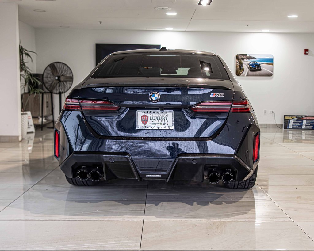 Used 2025 BMW M5 w/ Carbon Package image 13