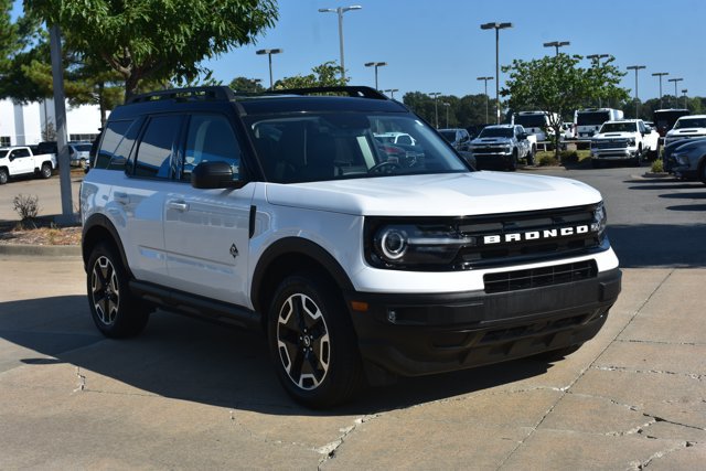 Used 2024 Ford Bronco Sport Outer Banks AWD/4WD image 3