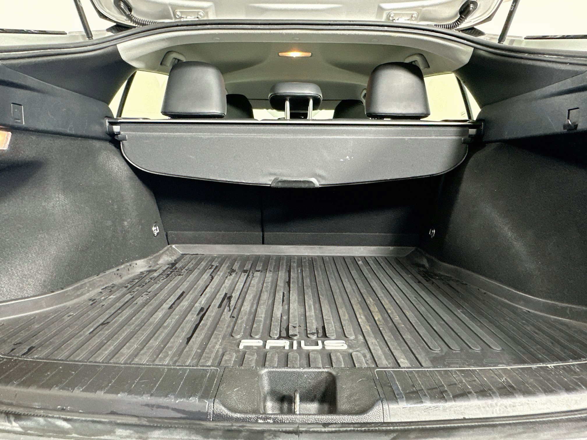 Used 2017 Toyota Prius Four FWD image 28