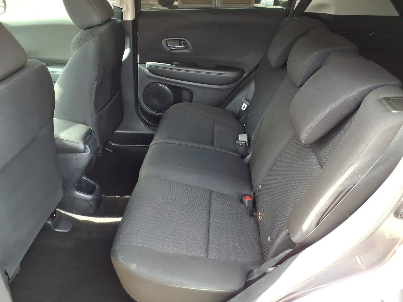 Used 2018 Honda HR-V LX image 8