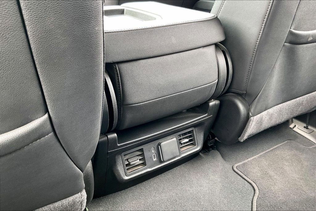 Used 2025 GMC Sierra 1500 SLT RWD image 32