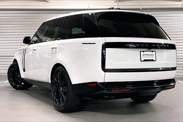 Certified 2024 Land Rover Range Rover SE image 10
