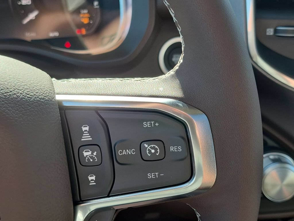 New 2027 RAM 1500 Laramie w/ Laramie Preferred Package AWD/4WD image 17
