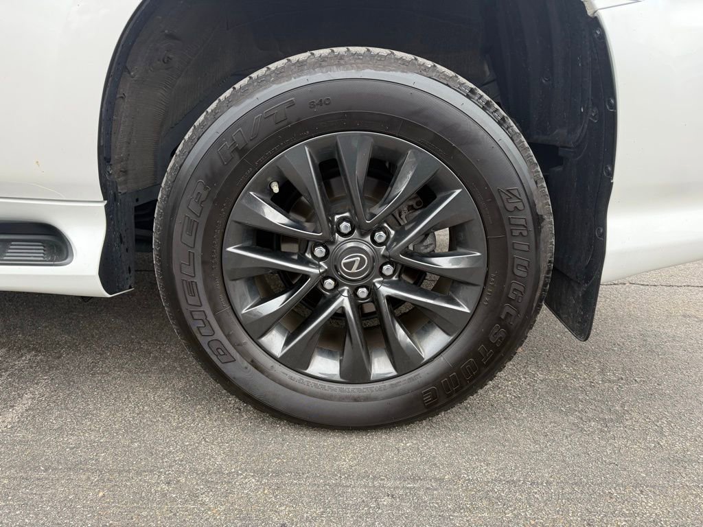 Used 2023 Lexus GX 460 Premium w/ Premium Plus Package image 27