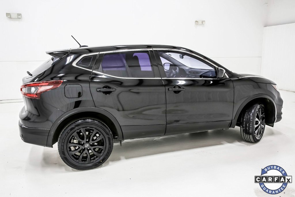 Used 2021 Nissan Rogue Sport S image 8