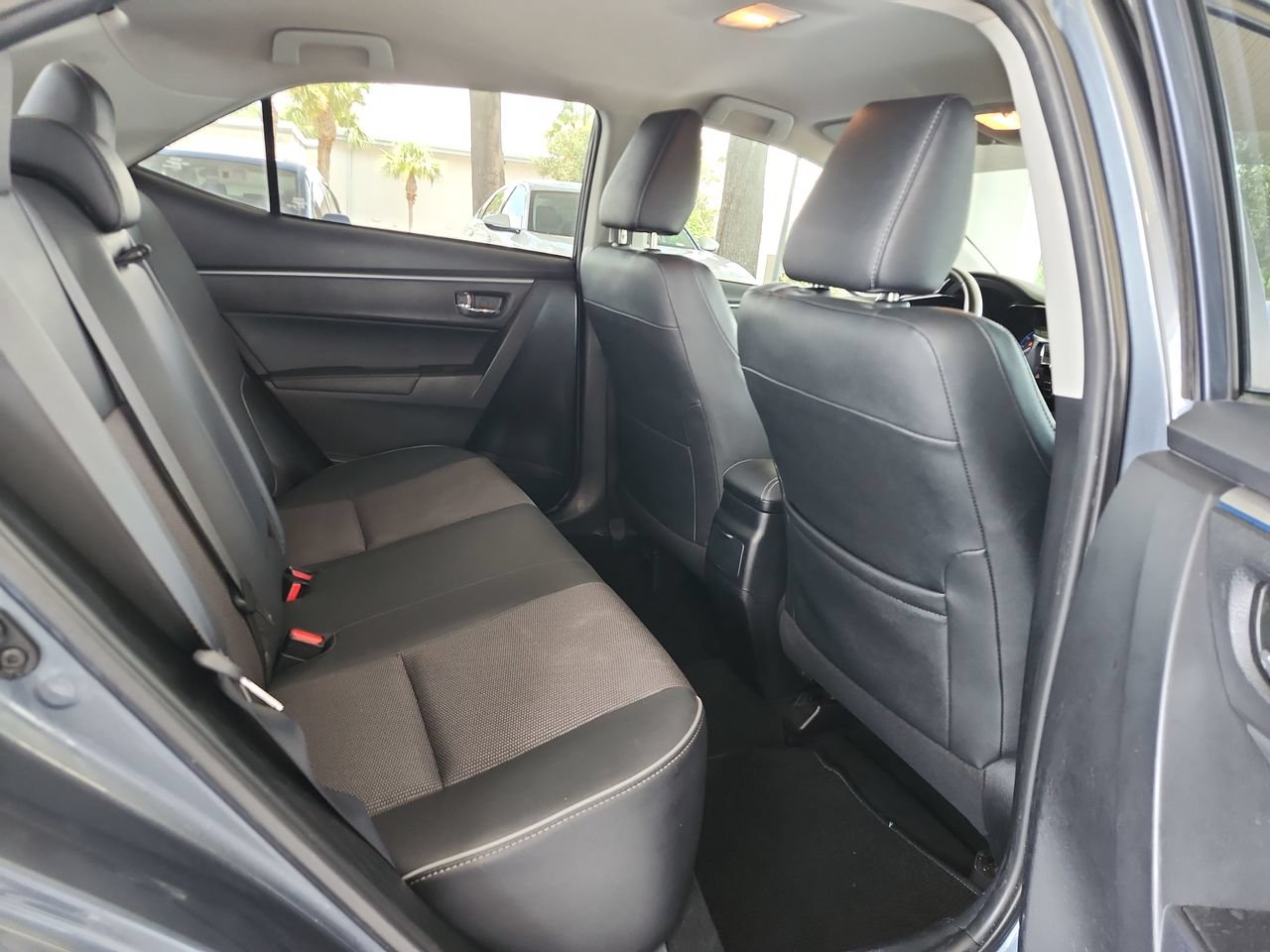 Used 2015 Toyota Corolla S FWD image 18