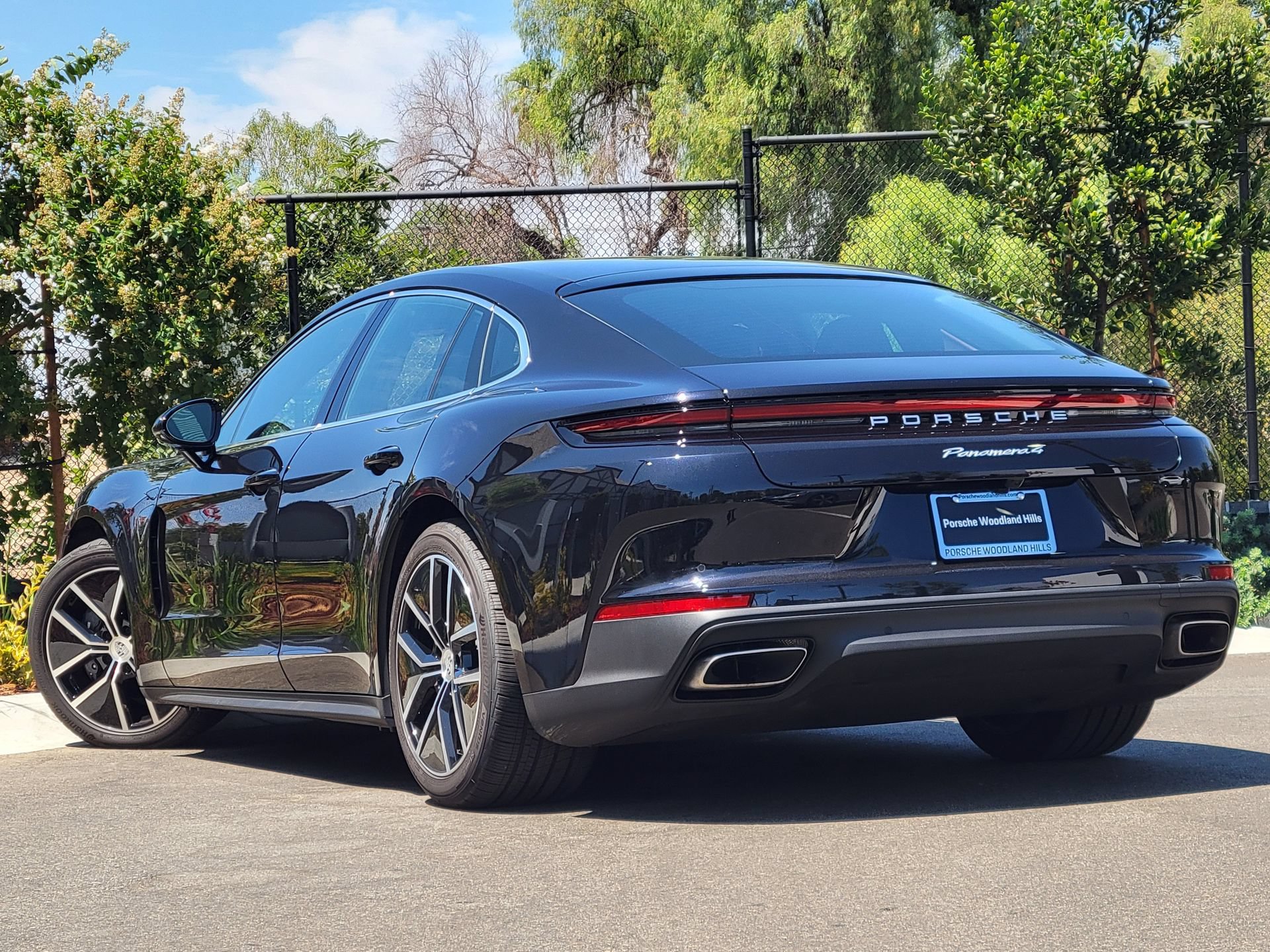 Used 2026 Porsche Panamera image 3