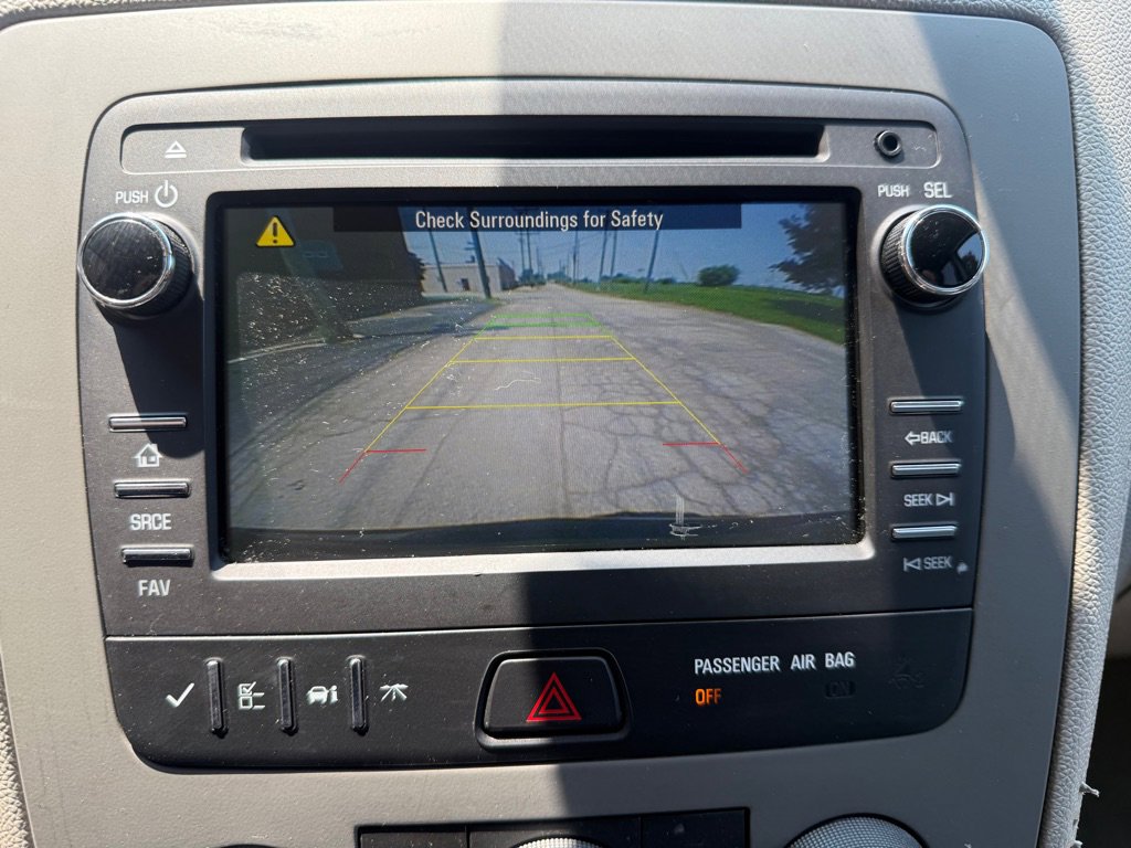 Used 2016 Chevrolet Traverse LS FWD image 16