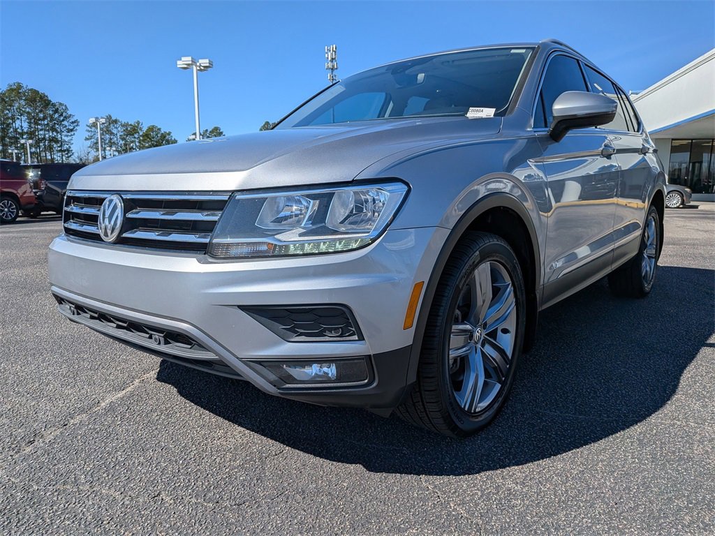 Used 2020 Volkswagen Tiguan SEL image 8