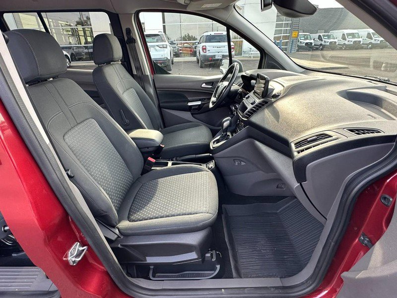 Used 2020 Ford Transit Connect XLT image 16