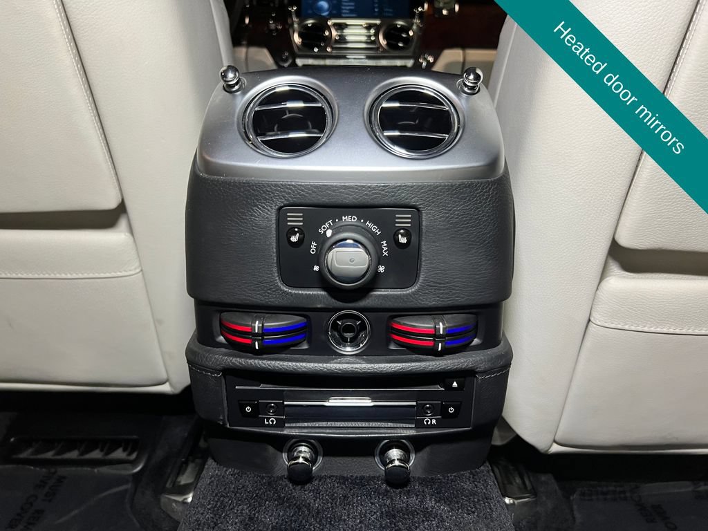 Used 2013 Rolls-Royce Ghost RWD image 19